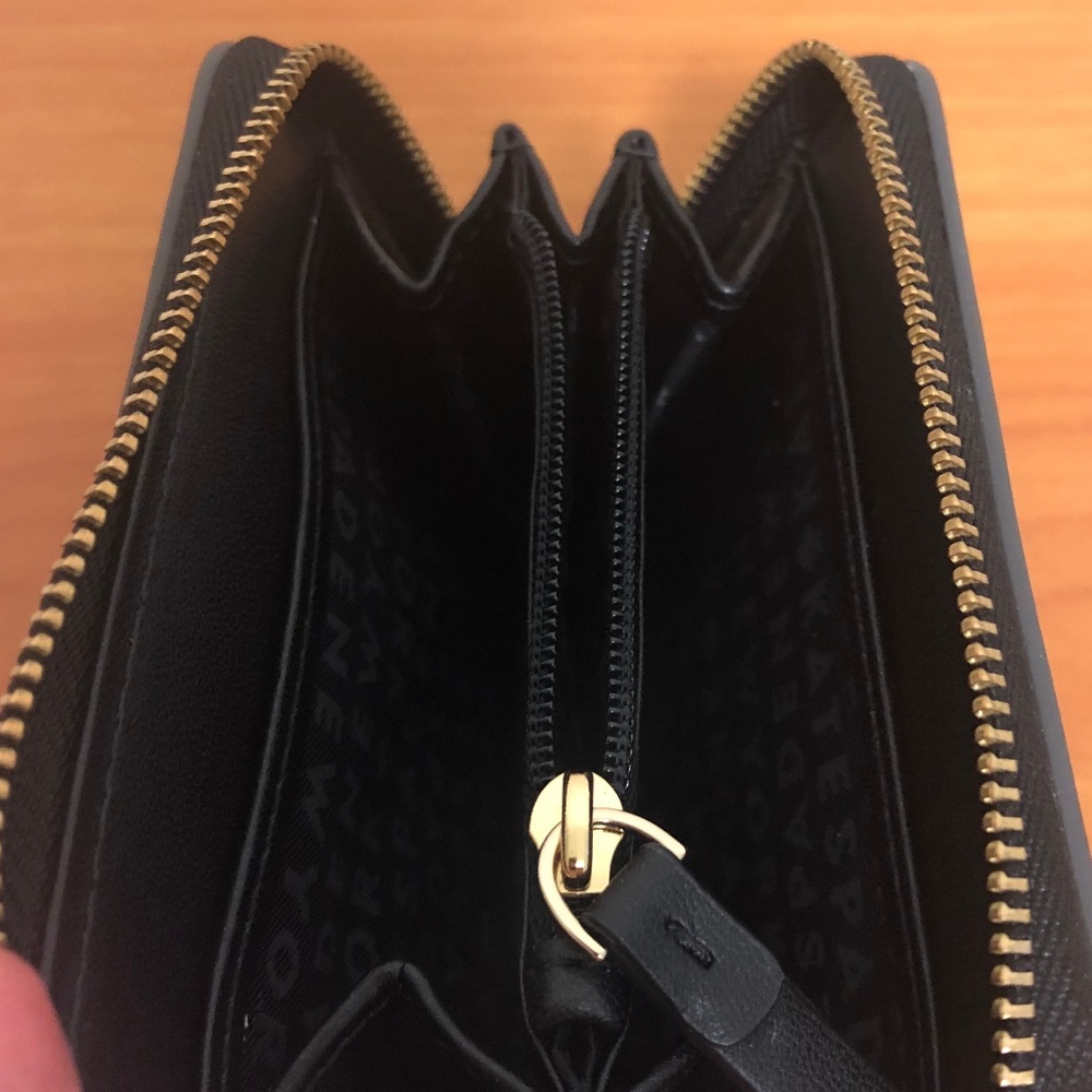 Kate Spade Wallet - Picture 4 of 7